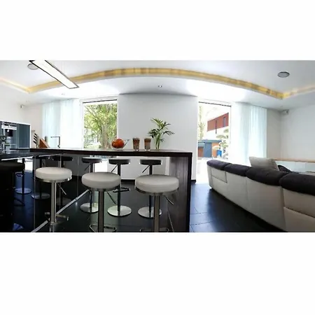 Elegance Comfortable *