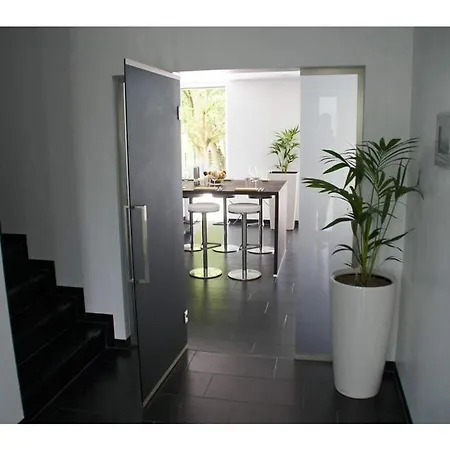 Elegance Comfortable * Klein Gelm