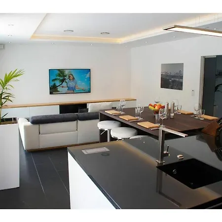 Сasa de vacaciones Elegance Comfortable *